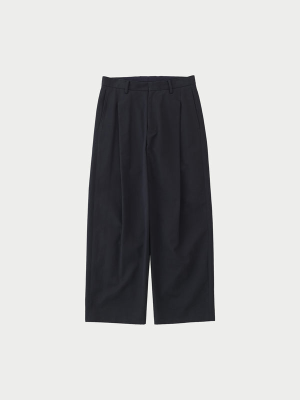 1 tuck pants