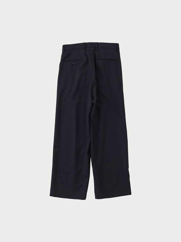 1 tuck pants