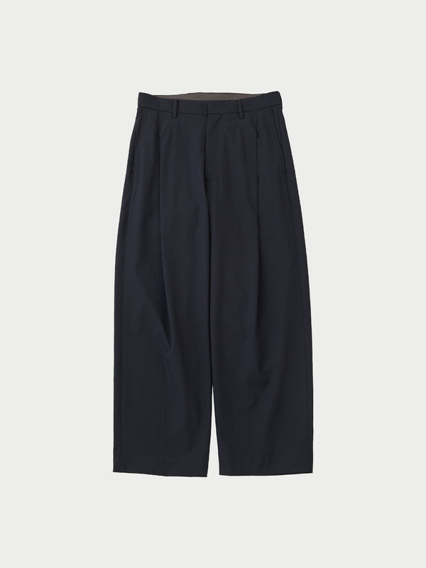 1 tuck pants