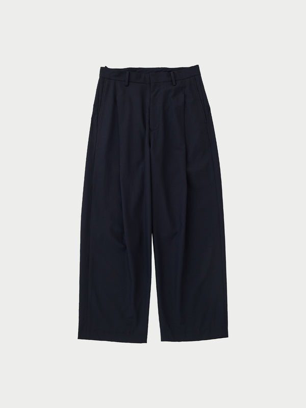 1 tuck pants
