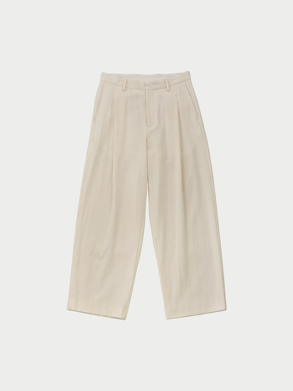 1 tuck pants
