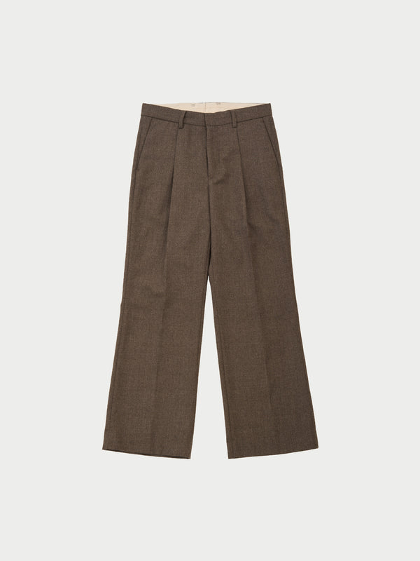 1 tuck pants